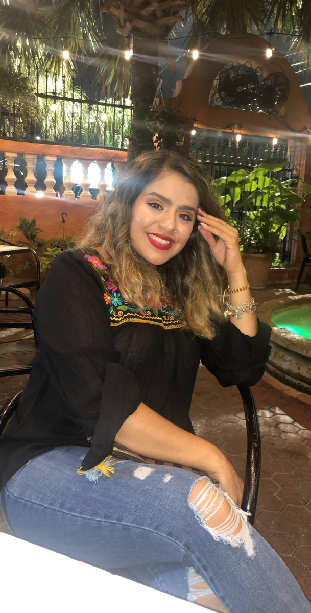 Es un orgullo ser Mexicana 🇲🇽 #CincoDeMayo we’re going to celebrate at home with good food and margaritas. #Salud #Stayhome