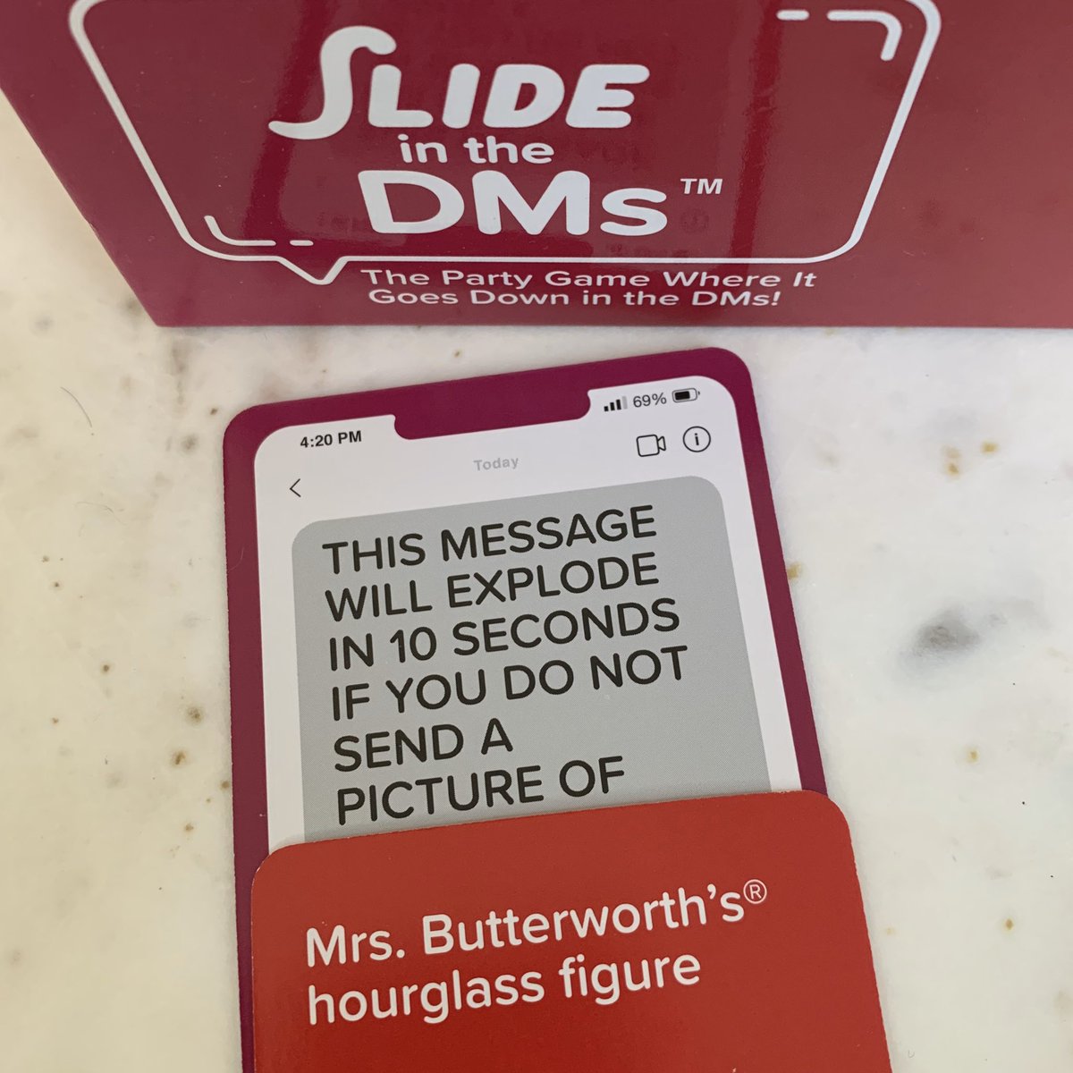 Whatdoyoumeme's tweet photo. Best mom ever 😂 https://t.co/69DX6k6p8Q