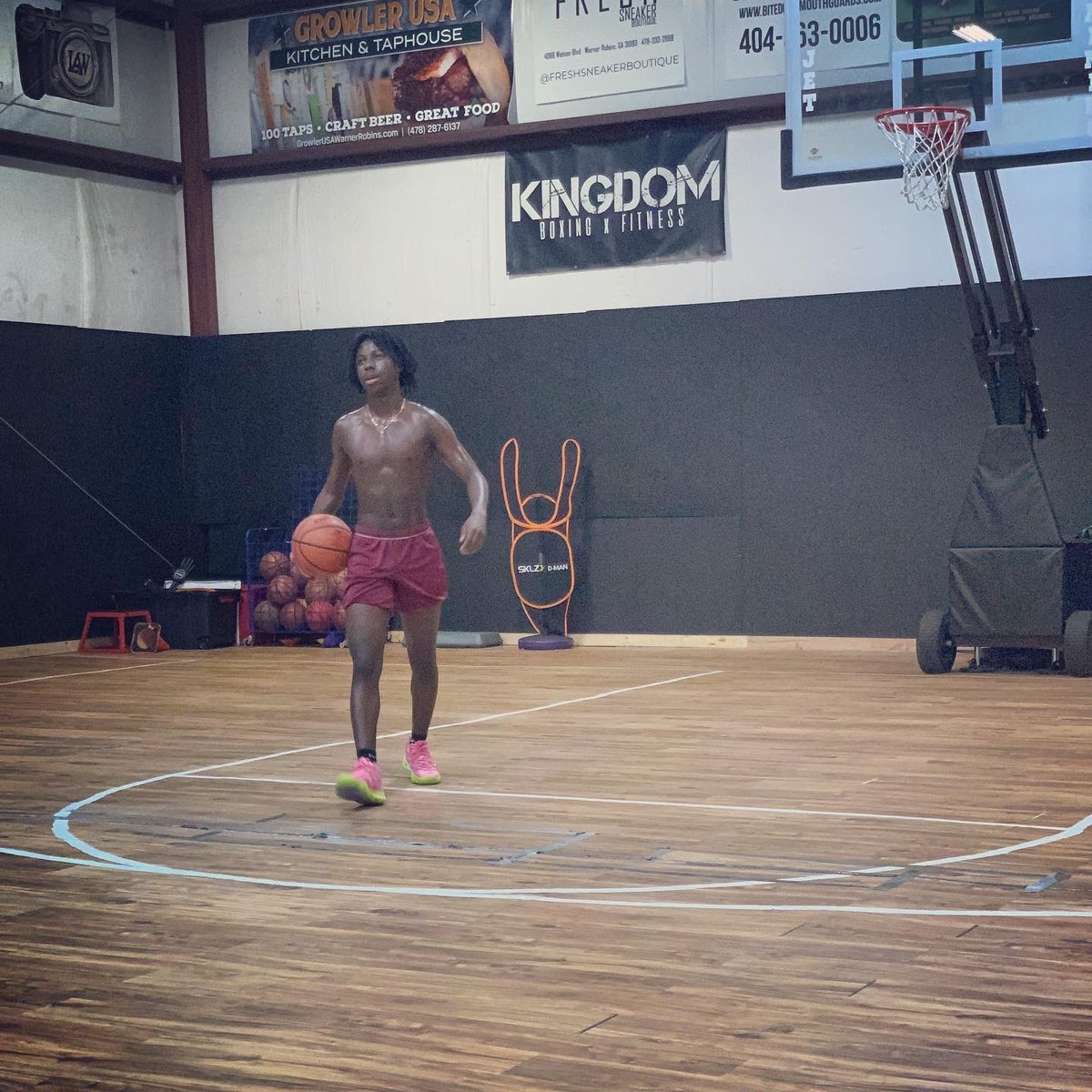 Gavin "Vino" Greene tweet media