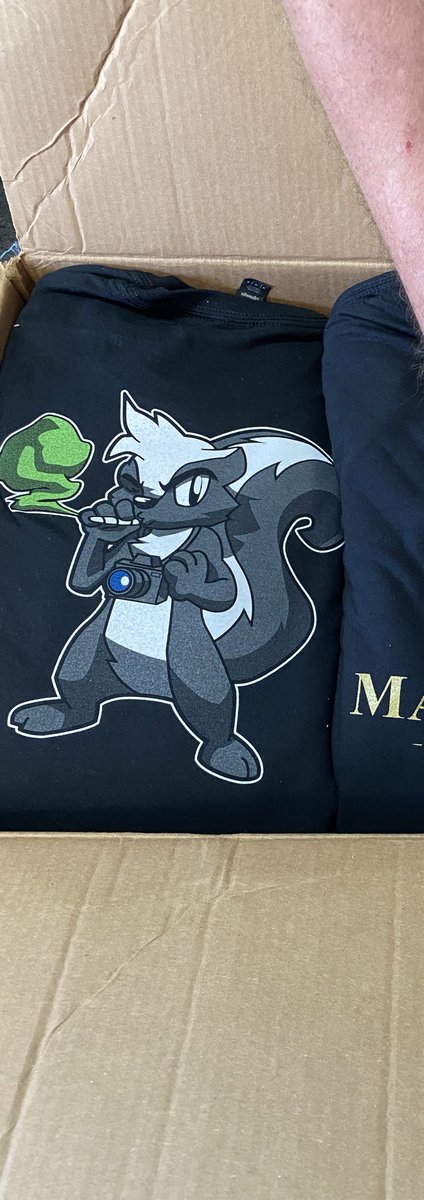 JFarleyTM's tweet photo. Who woulda thought little o @skunk_shots be soo poppin already with me just starting this project a month ago!! With that being said... MERCH IS AVAILABLE NOW!! 
DM me if you want something. Free shipping for my friends that live outta state! Tank Top &amp; T Shirt available now! https://t.co/bgO8blwJPO