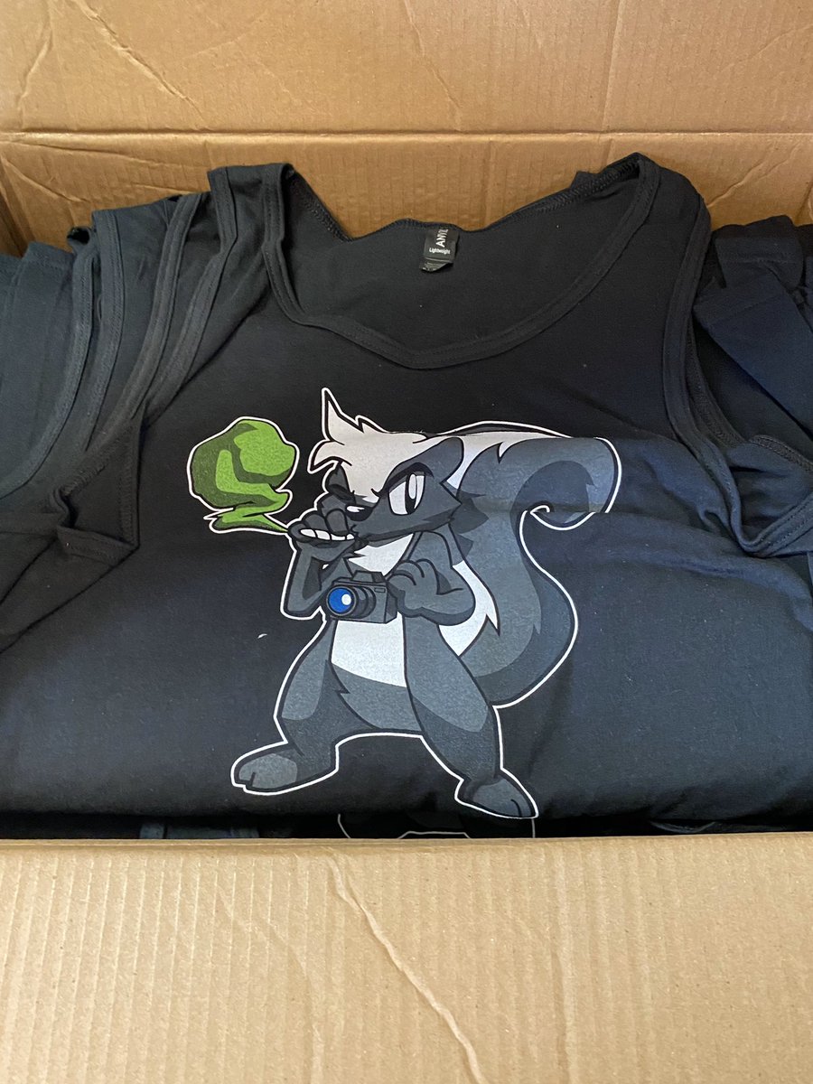 JFarleyTM's tweet photo. Who woulda thought little o @skunk_shots be soo poppin already with me just starting this project a month ago!! With that being said... MERCH IS AVAILABLE NOW!! 
DM me if you want something. Free shipping for my friends that live outta state! Tank Top &amp; T Shirt available now! https://t.co/bgO8blwJPO