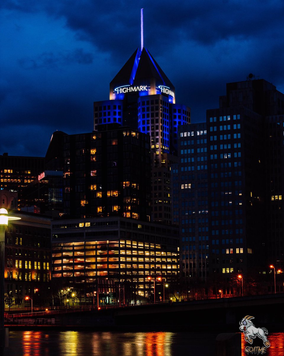GoatMe412's tweet photo. 🌃412 #Pittsburgh https://t.co/QQ7p2nphf8