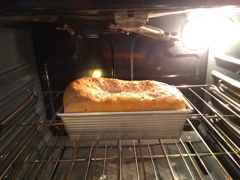 Sophiaz12's tweet image. tweaked bread recipe by adding some whole wheat (120grams to total 300 w unbleached, too)  50 grams sunflower/sesame seeds. rose 2 long fell. But FLAVOR is DIVINE !! #Scratchbaking 

Going to advance to fresh milled flour soon!
