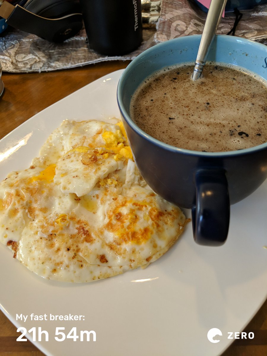 oscarcampos's tweet photo. #MeatyMay 4 eggs + bone broth + 4oz beef, fast breaker! How's your Cinco going? #meatrx #meatheals #yes2meat @SBakerMD @meat_rx https://t.co/ydw1Tz02OG