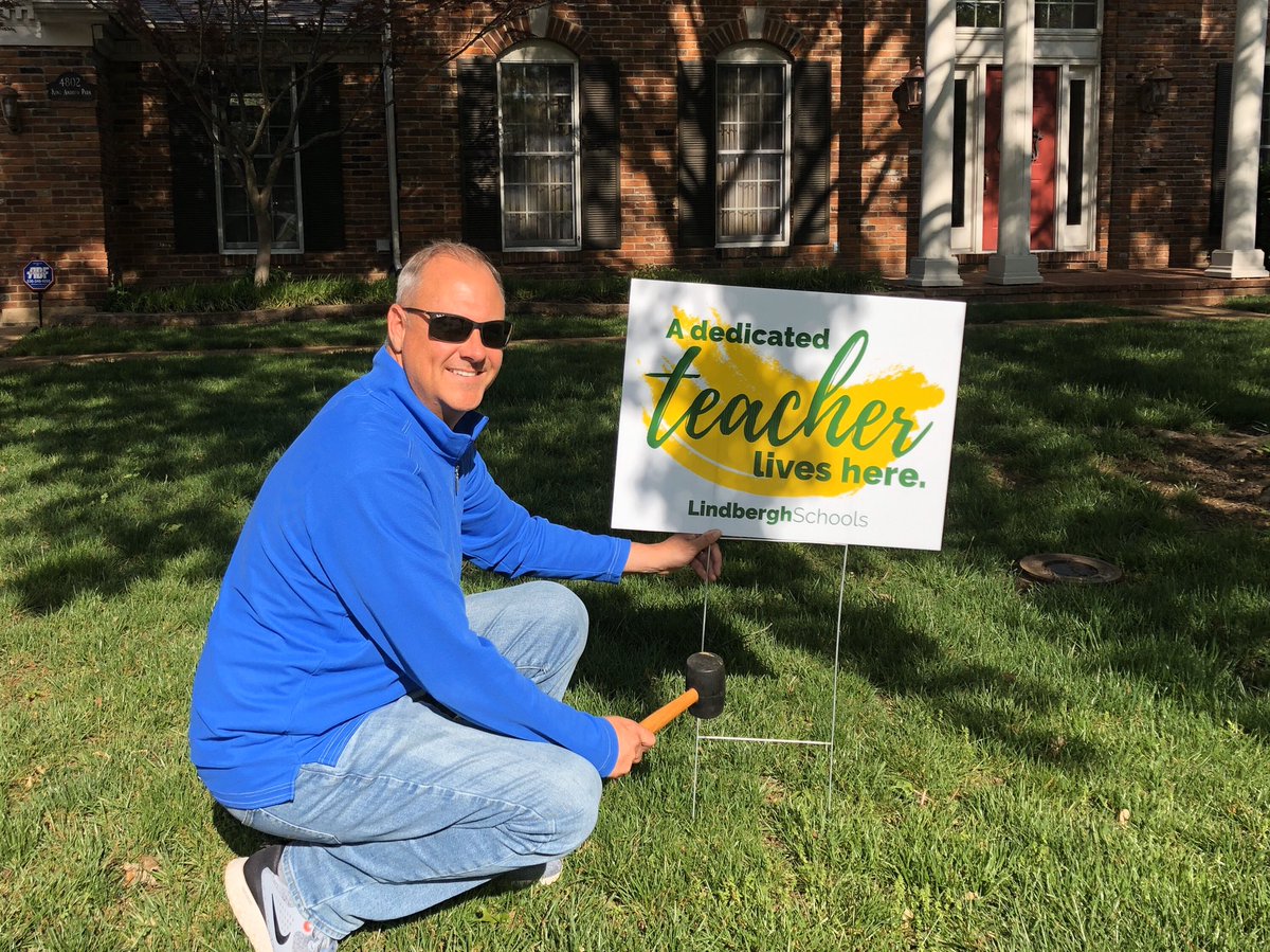 bmac_1972's tweet photo. Thank you teachers!  #FlyersAtHome https://t.co/BioO3zlRkB