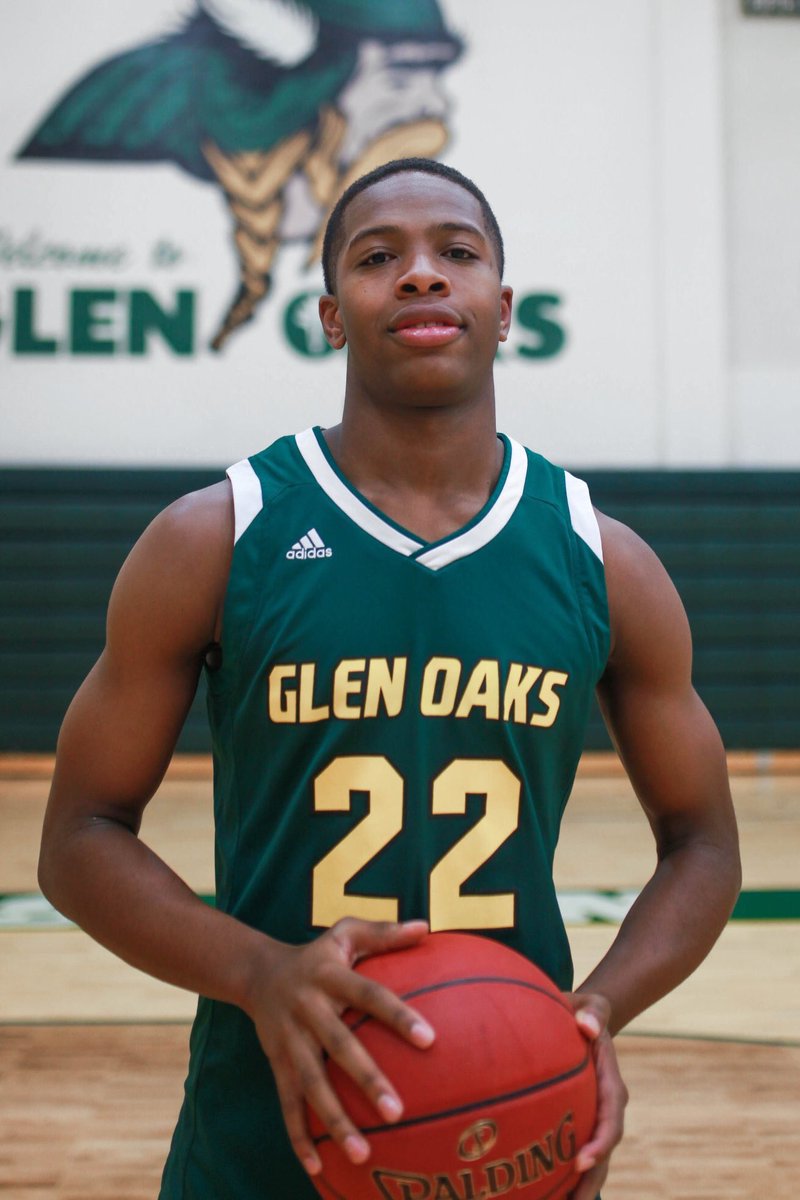 Congrats to Indian Alum <a href="/JbBuckets/">Mel 🦍🤞🏾</a>!!! He will be furthering his academic and athletic career at Montana State University Northern!!!! <a href="/MSUNorthern/">MSU Northern</a>