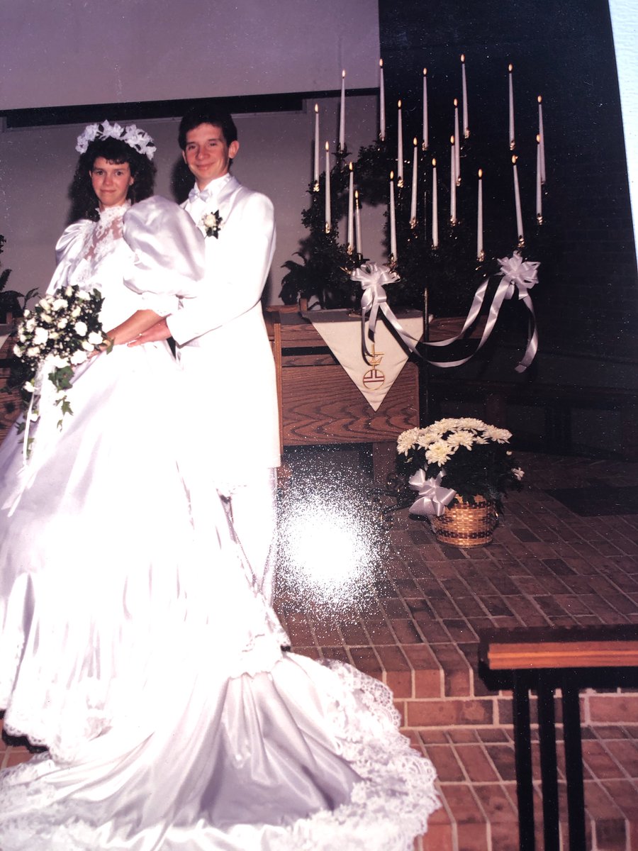 jdplastics2's tweet photo. 30 years ago today, she said yes. https://t.co/Gd9v7R3XdL
