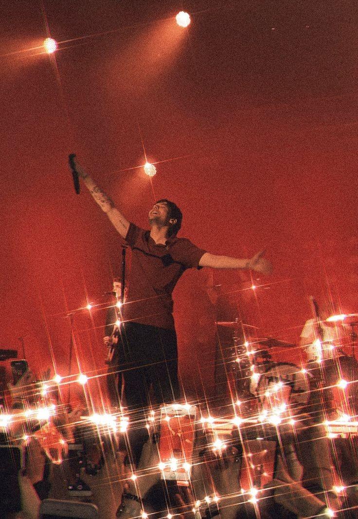 mnotexist's tweet image. ✵ 　✵ 　　　
✦ · 𝐣𝐮𝐬𝐭 𝐟𝐨𝐫 𝐭𝐨𝐧𝐢𝐠𝐡𝐭, 𝐥𝐨𝐨𝐤 𝐢𝐧𝐬𝐢𝐝𝐞 𝐚𝐧𝐝 𝐬𝐩𝐚𝐫𝐤 𝐭𝐡𝐚𝐭 𝐦𝐞𝐦𝐨𝐫𝐲 𝐨𝐟 𝐲𝐨𝐮, 𝐬𝐭𝐫𝐨𝐧𝐠 𝐞𝐧𝐨𝐮𝐠𝐡 𝐭𝐨 𝐠𝐞𝐭 𝐢𝐭 𝐰𝐫𝐨𝐧𝐠 𝐢𝐧 𝐟𝐫𝐨𝐧𝐭 𝐨𝐟 𝐚𝐥𝐥 𝐭𝐡𝐞𝐬𝐞 𝐩𝐞𝐨𝐩𝐥𝐞.
𝐟𝐞𝐚𝐫𝐥𝐞𝐬𝐬 ✧
　　 * ✫             . ✵