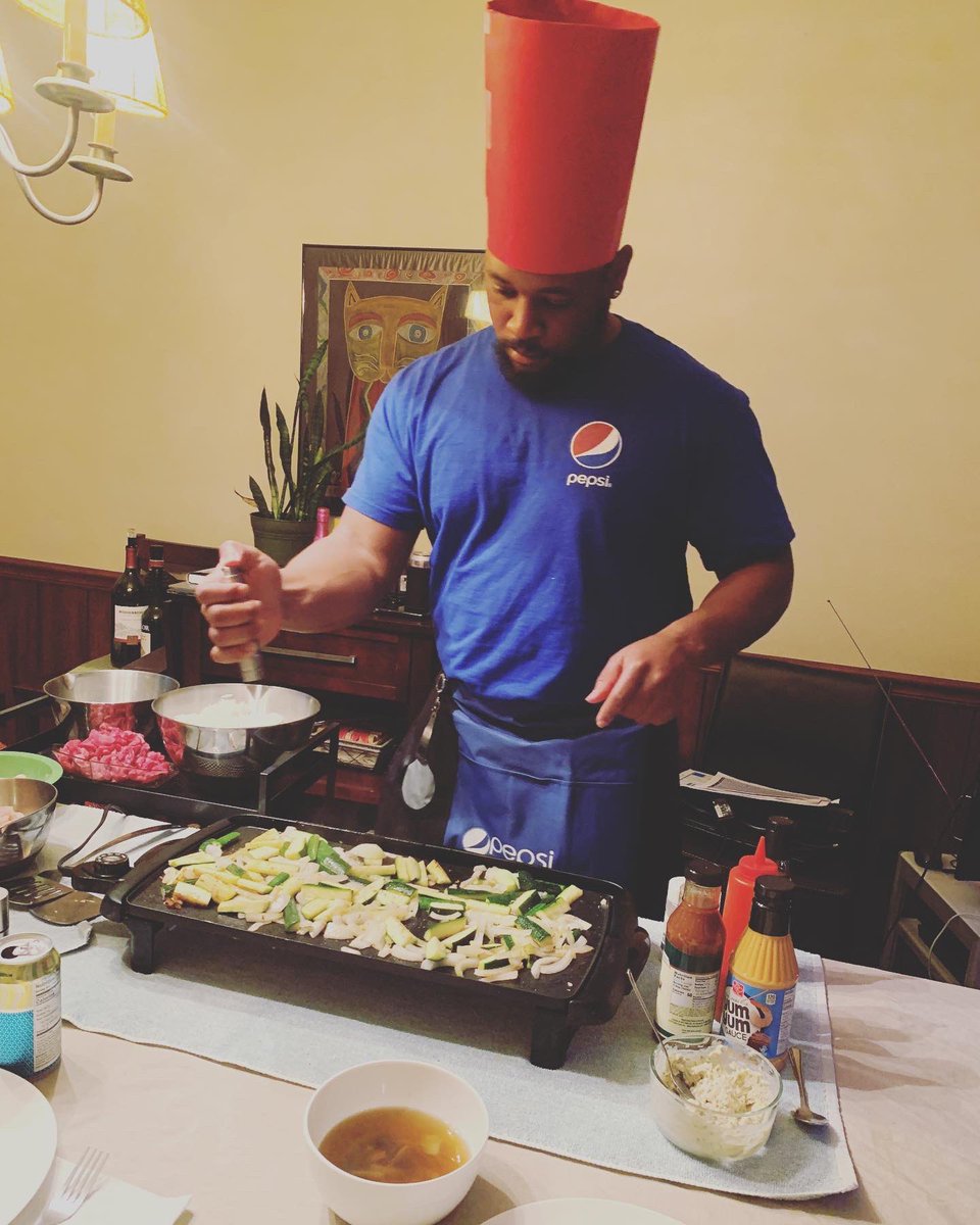 CoachRich_14's tweet photo. Soo my wife wanted Hibachi last night so I brought Hibachi to Little Creek. #ChefAaron https://t.co/BohIeVYMxX