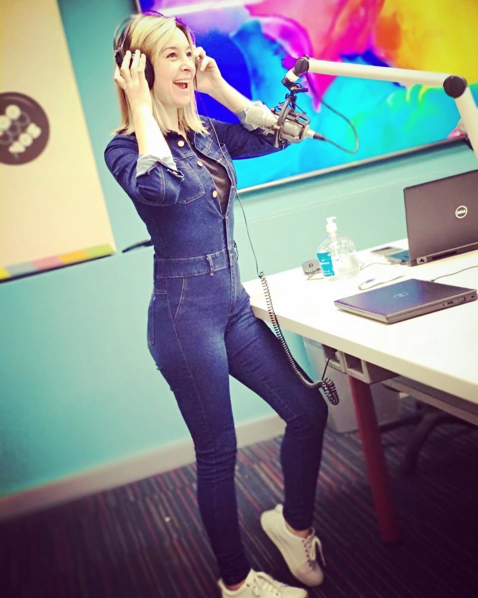 MaruFernandez_'s tweet photo. Reacciona, repara, reajusta, respira, reinicia y repite tantas veces sea necesario. 😁 https://t.co/6yT4d0KavG