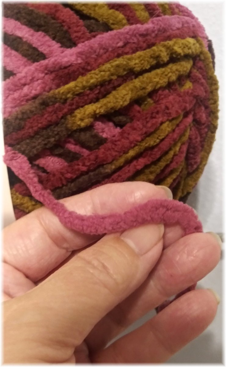 debscrochet's tweet photo. Excited to share the latest addition to my #etsy shop: Bernat Blanket Plum Chutney Super Bulky 6 Yarn Polyester 10.5 oz 220 yds https://t.co/Frz5zpQLVI #crochet #6superbulky #polyester #no #bernatblanketyarn #polyesteryarn #superbulky6 #softthickyarn #knityarn https://t.co/o8c45W9bNq