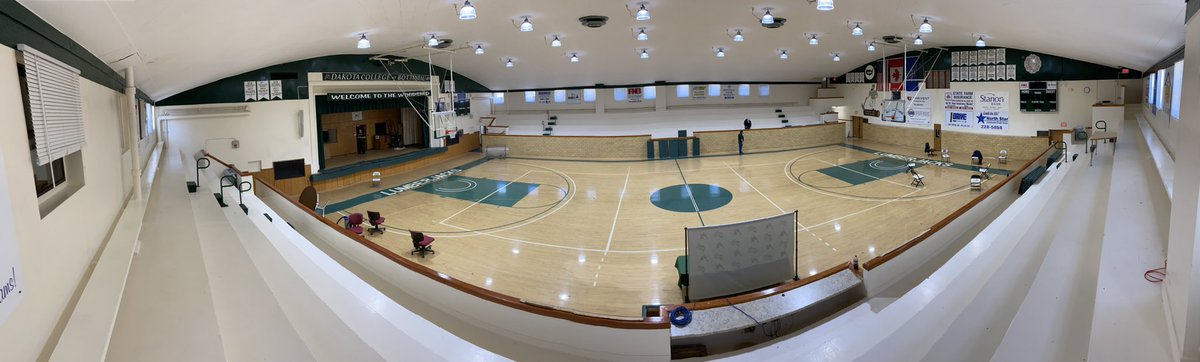 HoopsMansa's tweet photo. It’s been close 37 years since the floor has had any major changes or improvements made.. #TheLastLook https://t.co/aChk2A0WUy