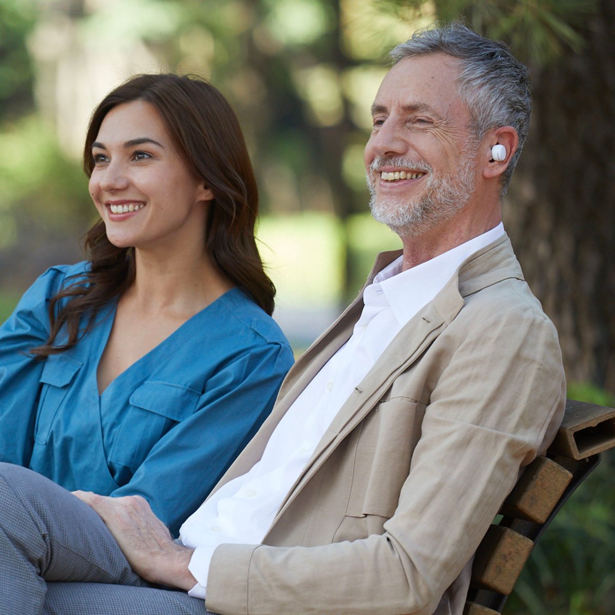 b8ta's tweet photo. Say goodbye to traditional hearing devices. The #Olive #Smartear uses a patented algorithm to deliver crystal-clear listening with optimized audio frequencies to cancel out background noise and feedback.
With Olive, you’re back in the game. 👂 💕 💕 👂
https://t.co/73OCCDIkJi https://t.co/tnwhIFBNz3