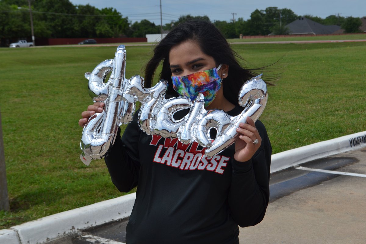 YWLAArnoldGirls's tweet photo. #YWLA Senior Drive Through Celebration was a blast! We are so thankful for our administrators and teachers who came out to support our Seniors today! #ywpn #gpisd #ywla #ywlaseniors #ywlagraduates #gpisdgraduates2020 #gpisdstilllearning #gpisdstillleading #wearegpisd https://t.co/mWcMrDenMi