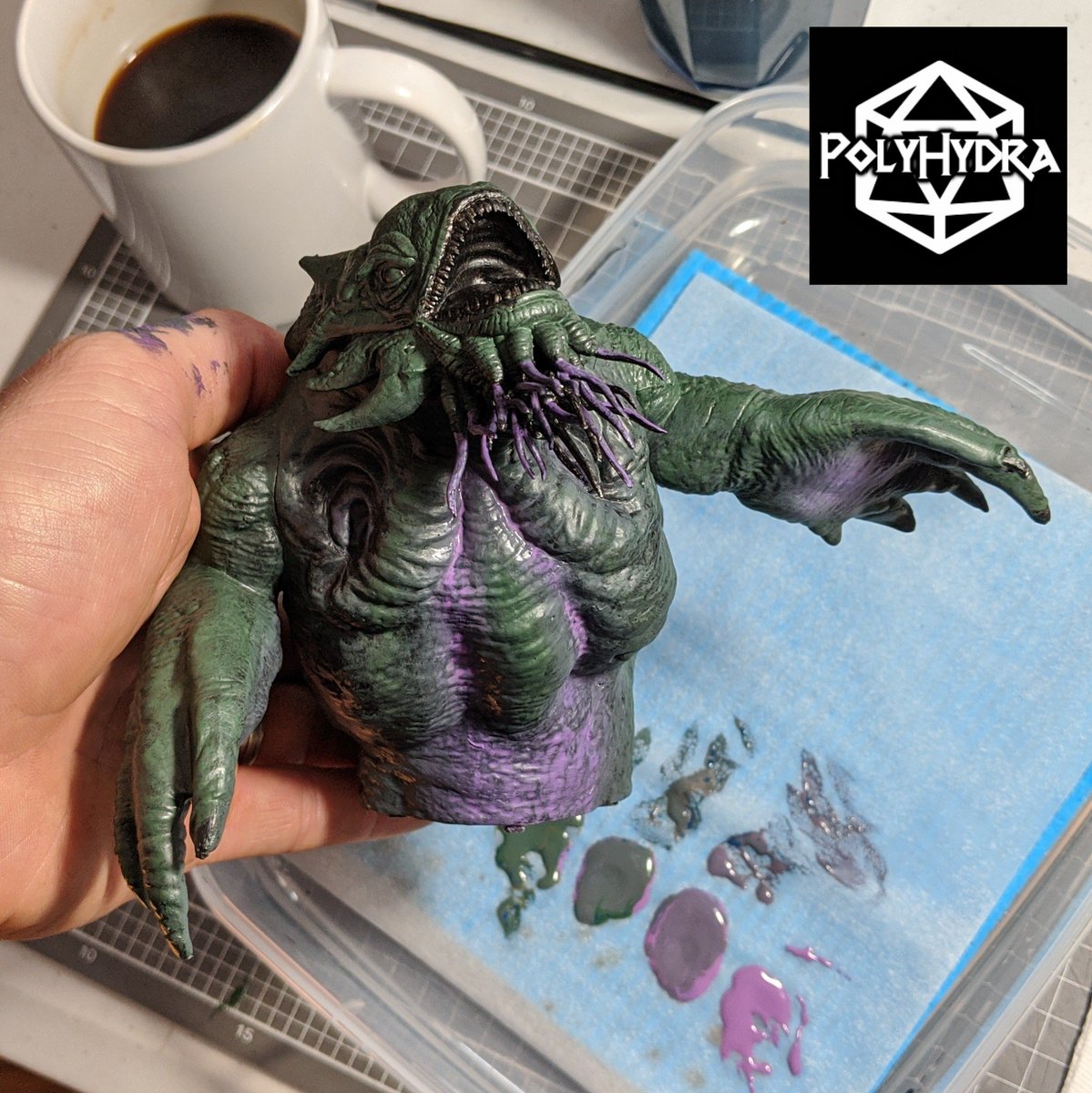 polyhydraau's tweet photo. Wishing all of you a #Kraken good #CincoDeMayo from all of us at #PolyHydra!

https://t.co/3JgIHTY3Ww

#miniaturepainting #minipainting #paintingminis #dnd #dnd5e #wip #workinprogress #wetblending #nolzursmarvelousminiatures #wizkids @wizkidsgames https://t.co/EvMGwVmdMG