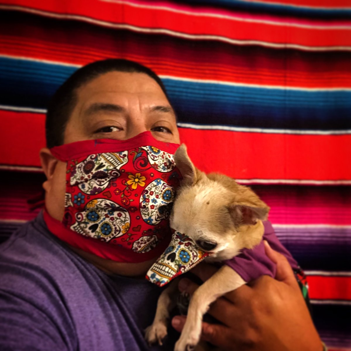 chiROOhua's tweet photo. @CincodeManda Don’t let @TXMX fool you. This idea was all his. He wanted matching face masks and I was forced to wear it. I would have just posted a previous #CincodeManda photo.  #FelizCumpleanos 

#COVID19 #Quarantine https://t.co/hwGNOai6wB