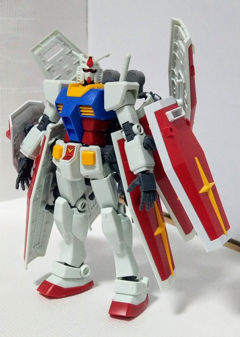 痛いのは嫌なので防御力に極振りしたガンダムが俺TUEEEくせに悪魔すぎるマークII 