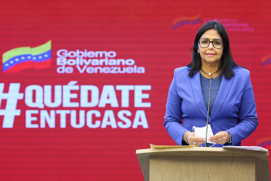 Cancillería Venezuela 🇻🇪 в Twitter: "Vicepresidenta ejecutiva, Delcy  Rodríguez informa que se han detectado 6 nuevos casos de #Covid_19 2 en el  estado Bolívar (procedentes de Manaos) y 4 en Nueva Esparta. #