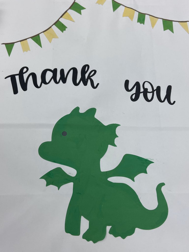 DanielleAlicea1's tweet photo. Tomorrow we will be delivering a teacher appreciation survival kit to our Nathanael Greene teachers! Look at these adorable bags that some of our students (and their parents) decorated for us! #teamnathanaelgreene 
@AdamMidock @regina_hissong https://t.co/sAKEhCKp4e