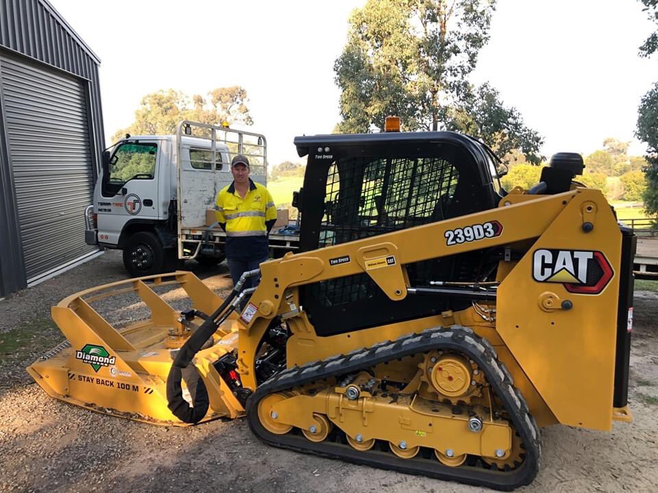WilliamAdamsCAT's tweet photo. Toongabbie based Terra-Trac have recently purchased a new Cat 239D3 Compact Track Loader to carry out land management projects around Gippsland.

And remember everyone: #stayhome (Keep Calm and Carry On) 

#stuartbell #williamadams #williamadamscat https://t.co/JtQaaNlBhl