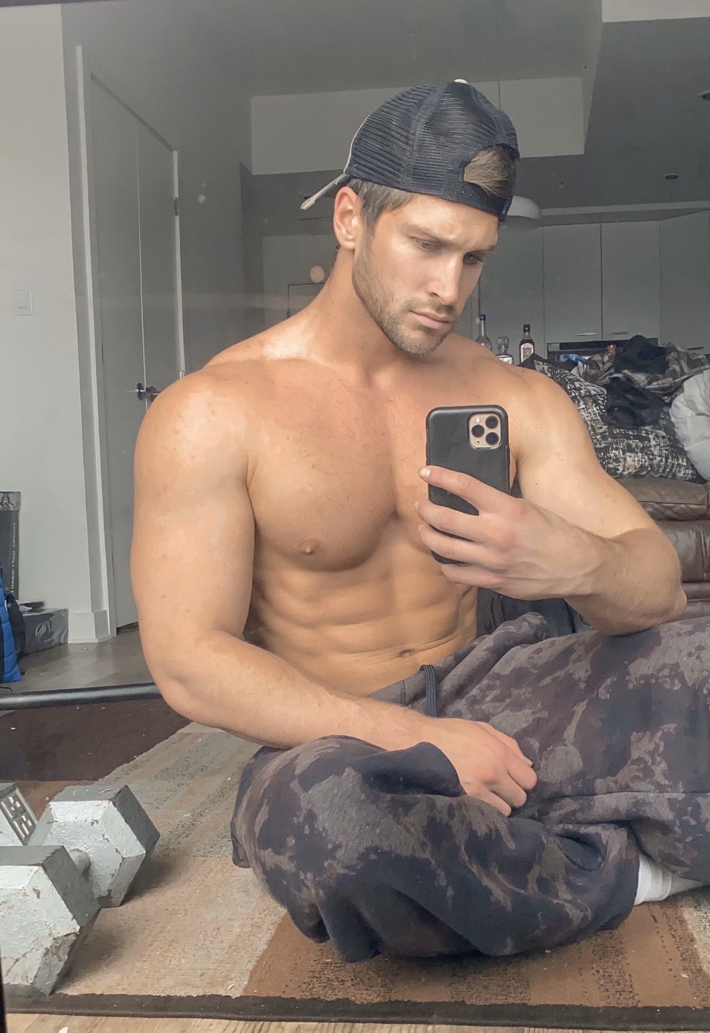 EXSwI2bX0AA5WKm?format=jpg&name=large