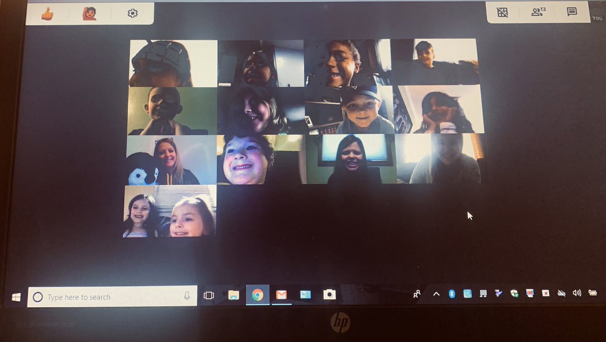 melissaeck11's tweet photo. Black and gold google meet today. Our class pet Penny joined and even exercised with us! Thanks @MeghanBright15 for the awesome theme. #DLProud #DLRemoteLearning https://t.co/RxYjdwiBPI