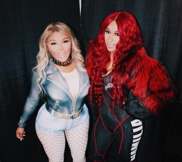 ringonmyphone's tweet photo. Bardigang go support Kim’s album! #JusticeFor9 https://t.co/lI2yeeKryI