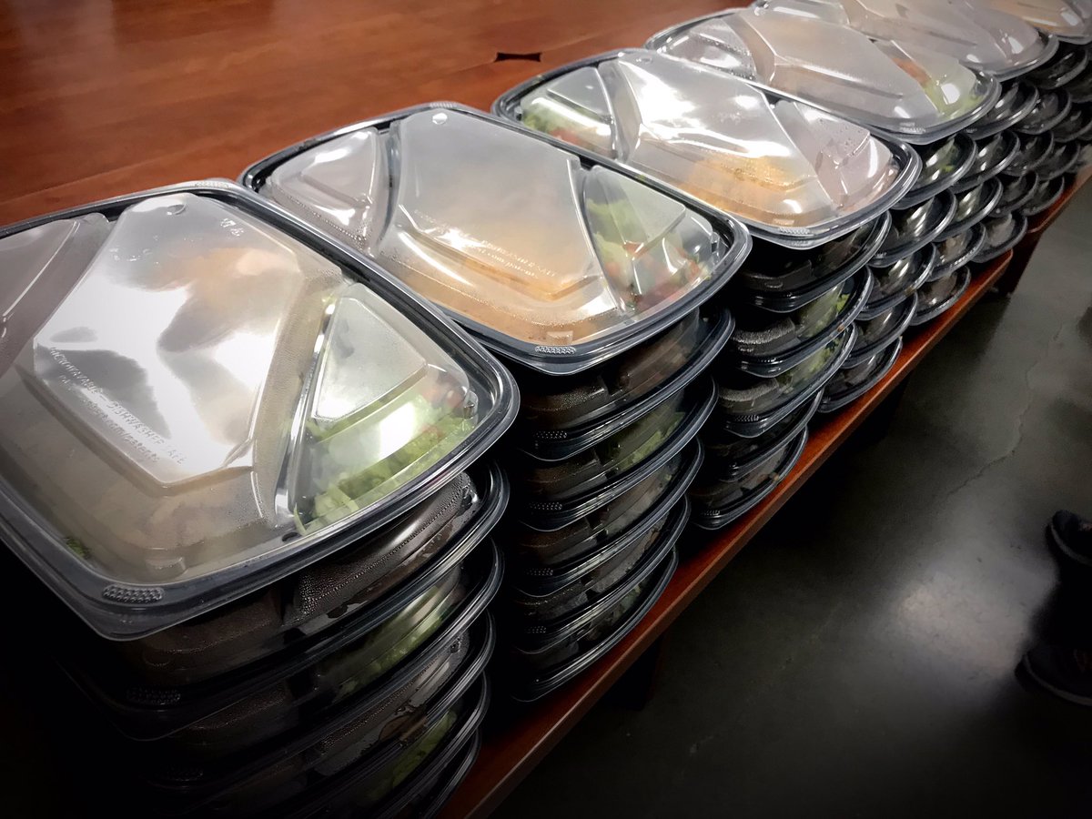 drlnlopez85's tweet photo. Cinco De Mayo Celebration at #HD6506 #YUMMY #LosCucos #D2sixO it was Delicious!!! @SalamAlMusawi @LydiaWi77874642 https://t.co/oLh7yKsygD