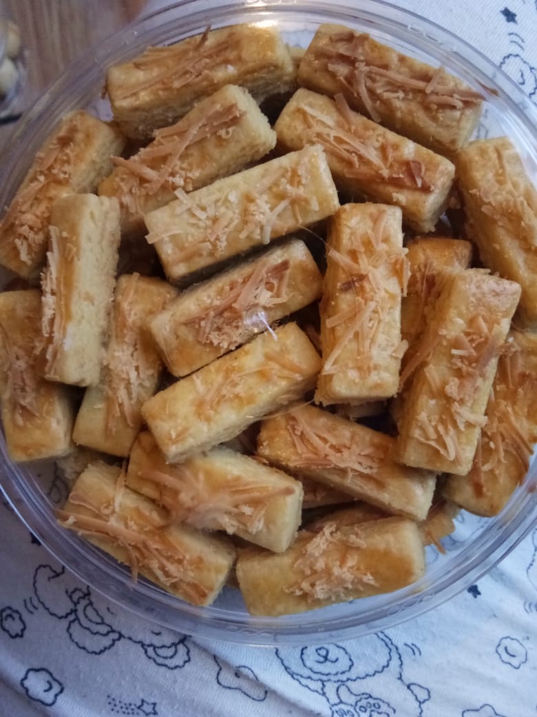 docest's tweet photo. Do ur magic plis twitter !!  

Silahkan PO macem' kuenya cuman 35k/toples.. rasa di jamin gkn ngcwain!! Udah ampir 2bulan gda penghasilan,mdh"n ad rezekinya..amin..
Mohon bantuannya min 🙏
 @infobdgFJB @infobdg https://t.co/V8fPv3Uq8g