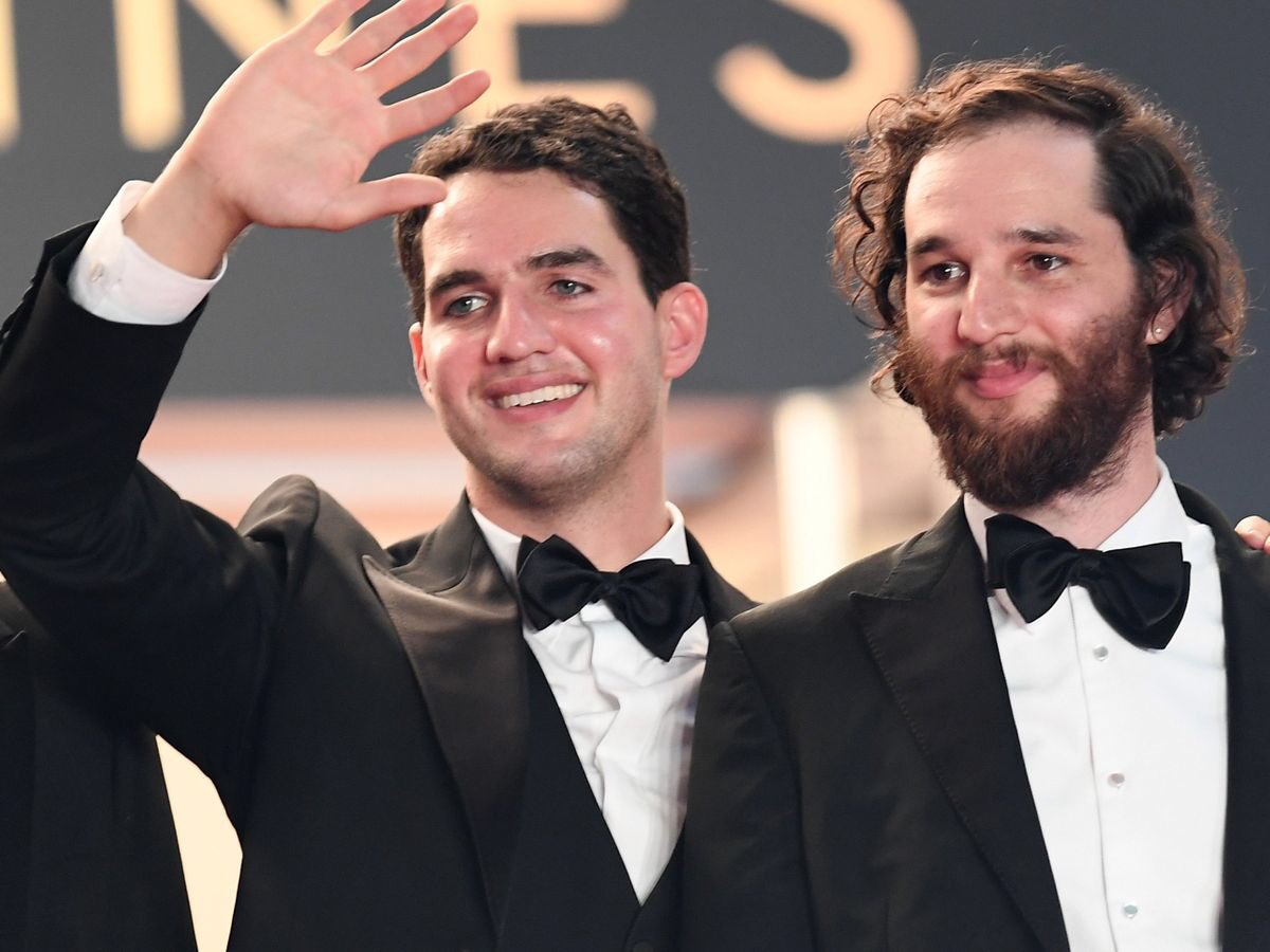 smittyy's tweet photo. would it blow your mind if i told you that these young men grew up to be the safdie brothers? #tfwnogf https://t.co/u4WHwn3XQg
