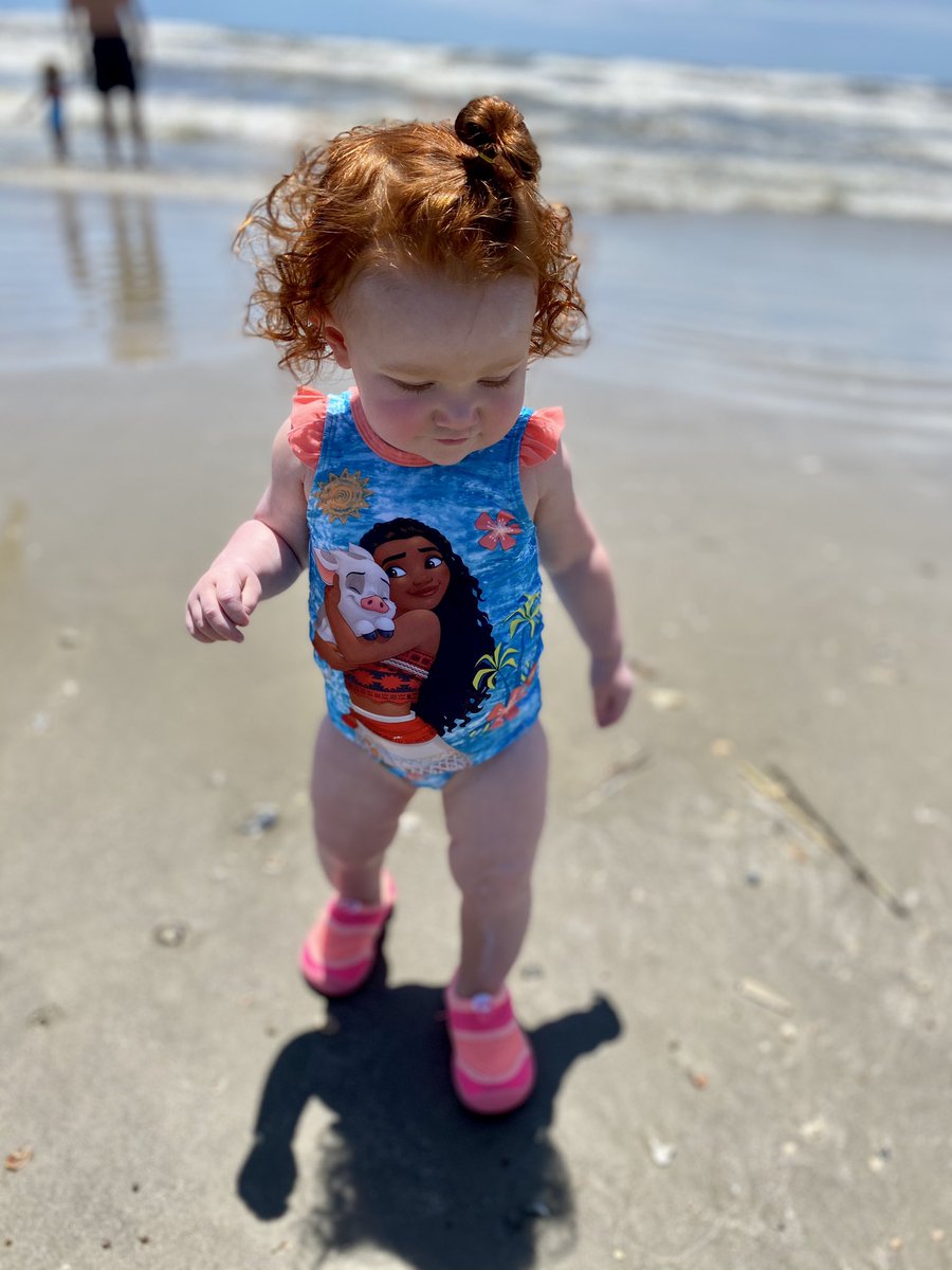 jaclinnc's tweet image. Beach day 💙🌊