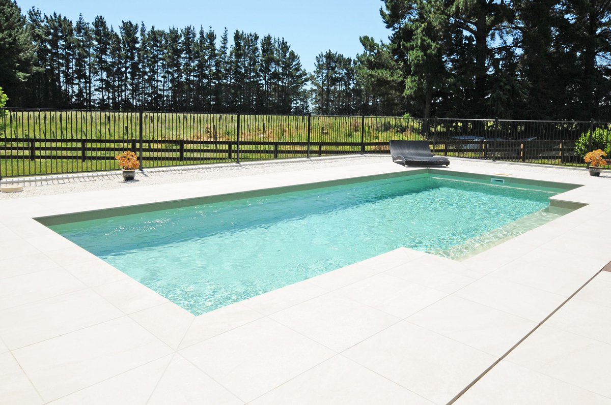 LeisurePoolsUSA's tweet photo. If you are going to be spending more time at home, then make your home worth spending time at.  We suggest #LeisurePools "Elegance" #fiberglass #swimmingpool. Available in 6 lengths. Call 855-857-7527 to learn how you can enjoy a #lifeofleisure #poollove #letsswim #Staycation https://t.co/Sv7oVdCp4b