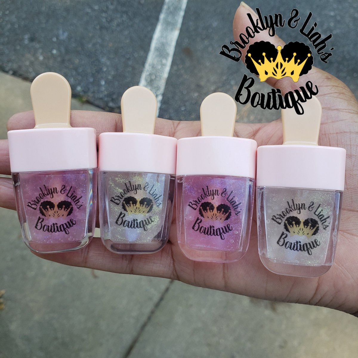 thewigreviver's tweet photo. We got Watermelon Punch &amp; Pineapple Crush lipgloss flavors.
What other flavors should we add?
#kids #lipglosses #lipglosspoppin #lipgloss #kidsstyle #kidsshop #lipglosscollection #lipglosslover #lipglossaddiction #kidsfashion #lipglossaddict #lipglossboss #lipglossbusiness https://t.co/xDEbBxUJ1C