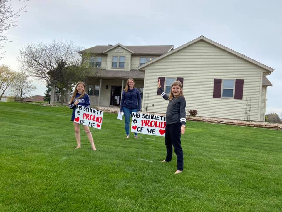CESA6's tweet photo. #ShineOn โ๏ธ๐
It's #TeacherAppreciationDay so why is teacher Holli Schuett driving around Beaver Dam delivering homemade yard signs to her students?
โค๏ธ Ms. Schuett, we are #CESA6Proud of YOU!!โค๏ธ
VIDEO of students thanking #PrairieViewElementary teachers https://t.co/qCRrEfakDv https://t.co/61Hxugvs2N