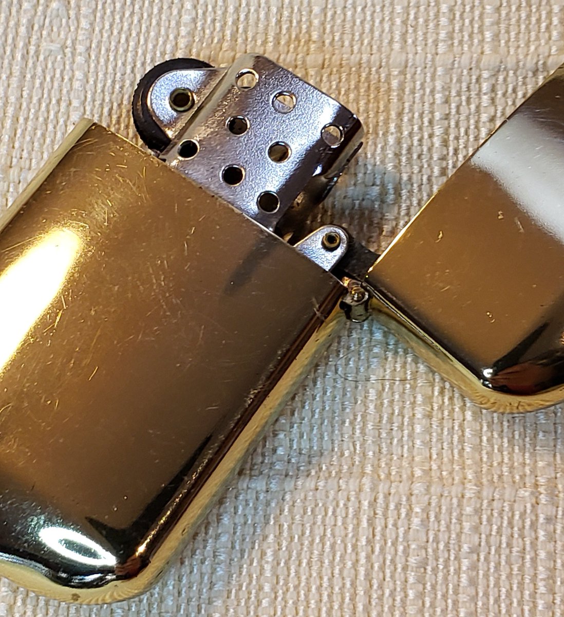 atticesoterica's tweet photo. Vintage Collectible Camel Flip Top Lighter Promotional Advertising Lighter 1990's Tobacciana https://t.co/wcIfPqDFxG #AtticEsoterica #Collectibles #Etsy #Vintage #Antiques #WindproofLighter https://t.co/PIEedTtGNj