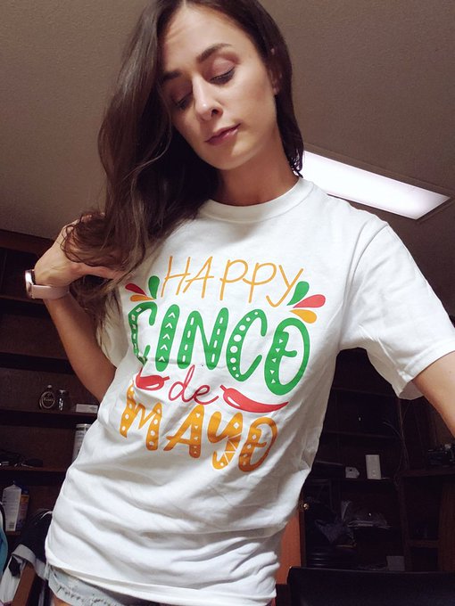Happy Cinco De Mayo! 🌵🍹🌶 https://t.co/euFWCw24bA