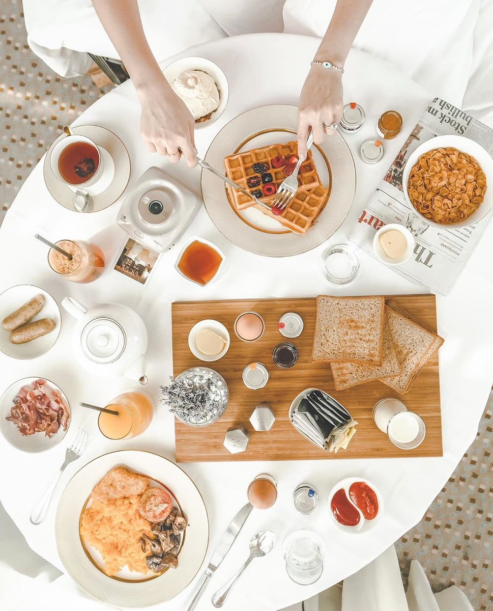 #wakingupwithFS means a breakfast spread in the comfort of your spacious suite. Tell us, what will you order for breakfast on your next staycation?
Thank you @narishanaresh for sharing your ultimate wake up call with us. https://t.co/1uR9Zy3qOo