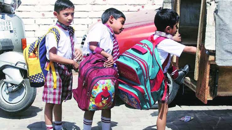 Pak_Hindus's tweet photo. Education has been looked into as the means of alleviating poverty, decreasing criminalities, increasing economic benefits and ultimately uplifting the standard of living of the masses.

#SindhWantsQualityEducation https://t.co/1PRqZyWtFG
