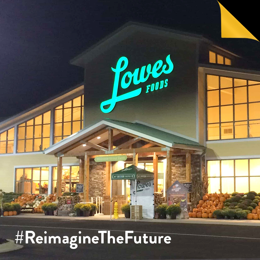 AshirvadLobo's tweet photo. RT @thinkers50: RT @MartinLindstrom: We went from an ordinary grocery store to ‘food entertainment’. Sounds easy? The challenge we had was changing the culture. We’re a people business. Talking to #TimLowe of @lowesfoods at @thinkers50's #ReimagineTheFut… https://t.co/9EwGjAMt63