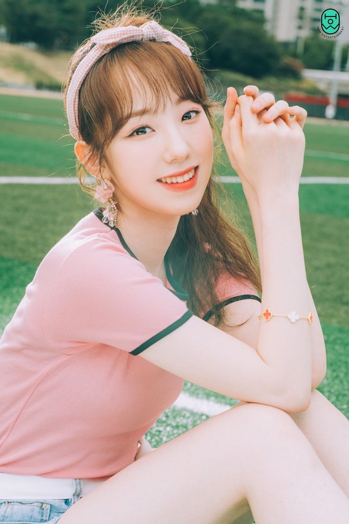 namiarchive's tweet photo. hello &amp; welcome to this new pics account all dedicated to HOWZ member ehara nami ♥︎ i look forward to support these girls , let's make them as happy as they will make us !! please rt !

#HOWZ #하우즈 #HOWEntertainment #하우엔터테인멘트 #EharaNami #에하라나미 #NAMI  #나미 https://t.co/JhhGAImj6B