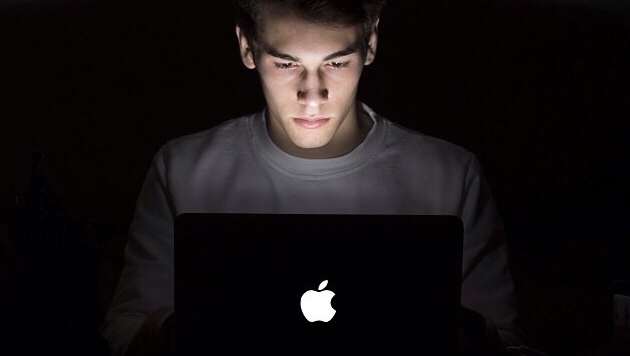 OAppCreator's tweet photo. When was your last #NightCodingSession? π https://t.co/7ygUqkv3lq