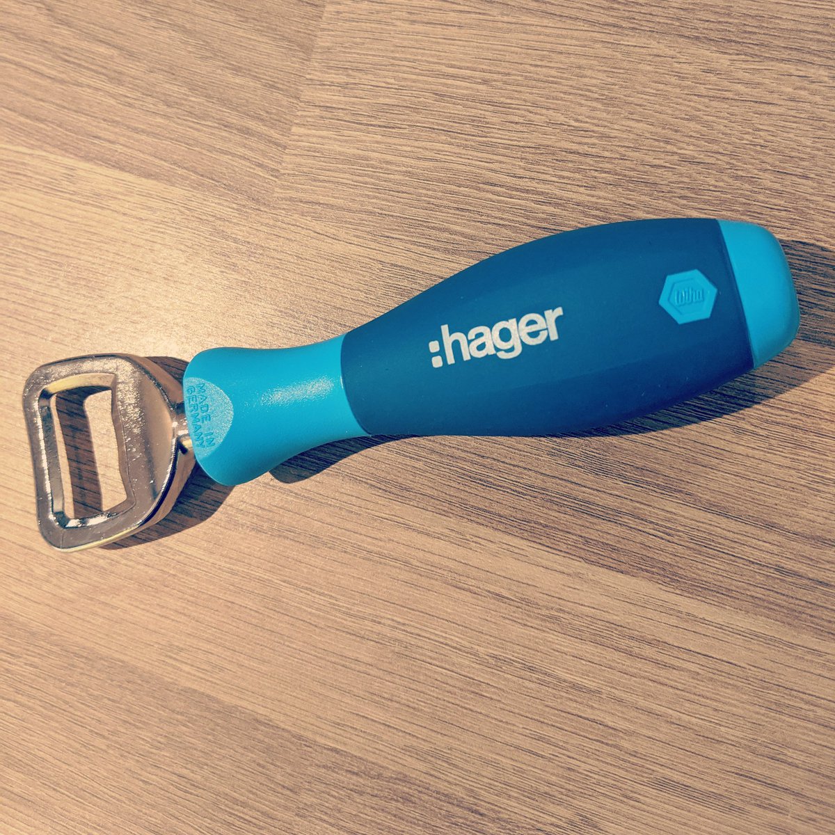 MTaylorElecServ's tweet photo. Thanks to @hageruk for the gift. Is it too early to test it out? @wiha https://t.co/x60vq2DdlA