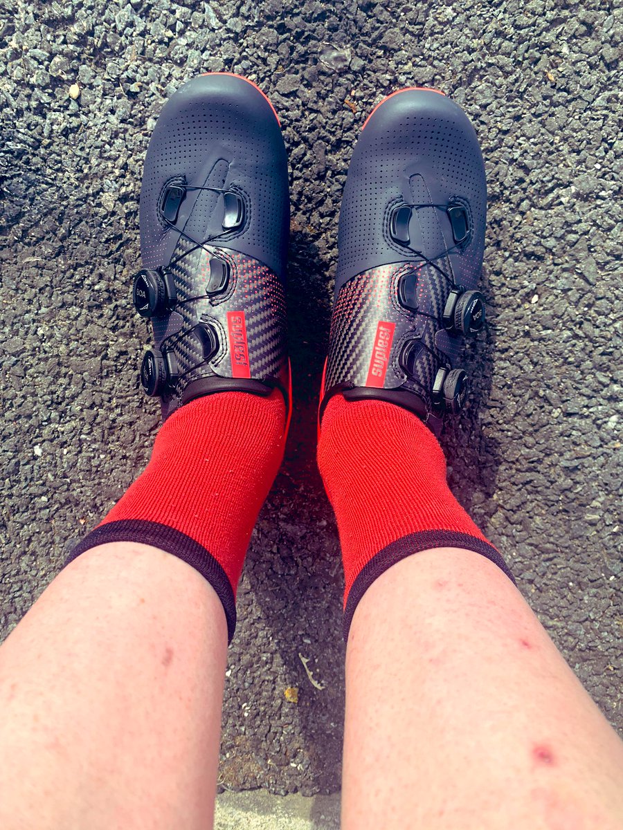 tadaias's tweet photo. 6 weeks since we have been able to clip in out doors, going to enjoy our #5kmfromhome ride! #tadcycling https://t.co/085cP4GObl