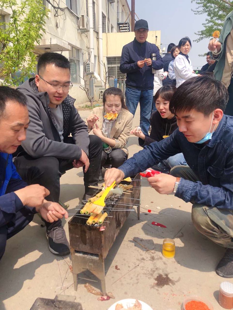 cn005d's tweet image. BETT Team building