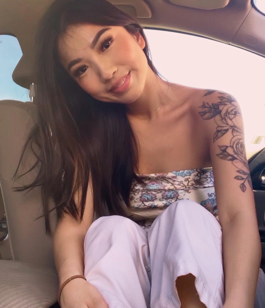 beransBtc's tweet photo. wish these were taken at da beach ~ https://t.co/saUxyhfuZe