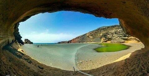 gelutron's tweet image. Ready to see my workspace? Here&apos;s my #AdobeCreativeSetup! 📷