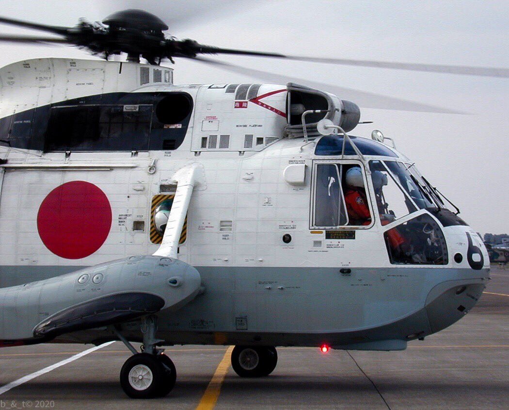 bread_and_tea's tweet photo. お帰り(追い出し)タイムは、アップのチャンス。
開門から追い出しまで過ごせたのは、30代前半までだったなぁ。
#ドアップで撮るヒコーキ写真
#Twitterをヘリコプターでいっぱいにしろ
#海上自衛隊 #HSS2 https://t.co/YyZPWuMRhl
