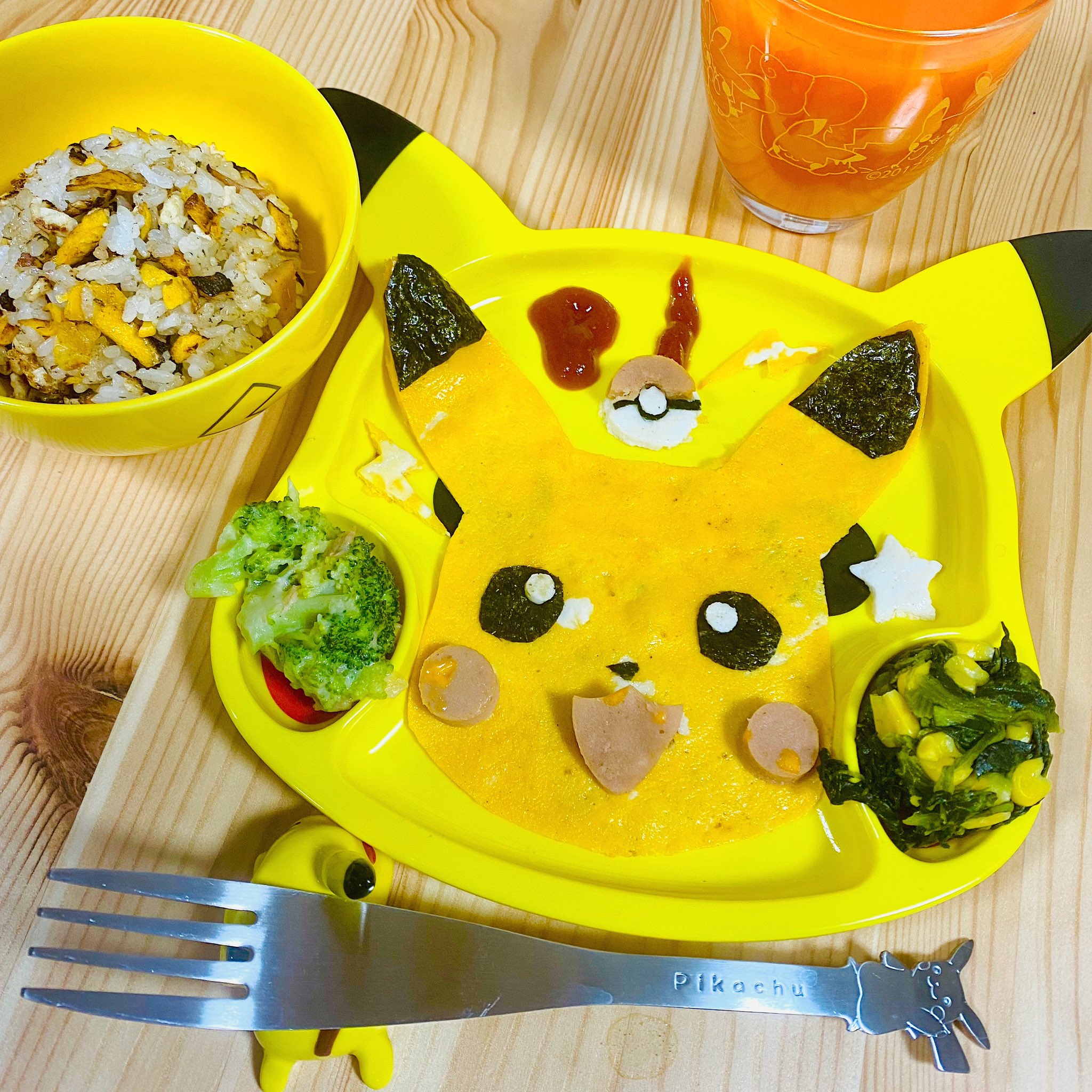 טוויטר 森田存 𝔸𝕝𝕚 𝕞 בטוויטר ピカチュウ 卵焼き 黄身だけ焼くという 努力をしてみた お昼ごはん Fwf ポケモン Pokemon Pikachu ごはん 卵 卵焼き T Co Fxeod23wmh