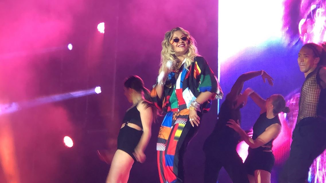 vikivelekei's tweet photo. I miss her so much🥺 @RitaOra
#EFOTT2019 https://t.co/TotpEMzLdH