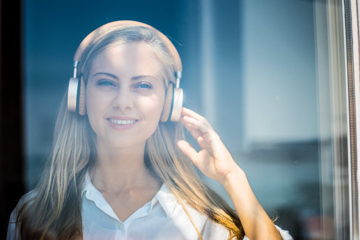 Free online radio stations - listen for free at Radio List
radiolist.net
With our Internet radio player you can listen to any online radio station from around the world. Listen to radio for free at radiolist.net